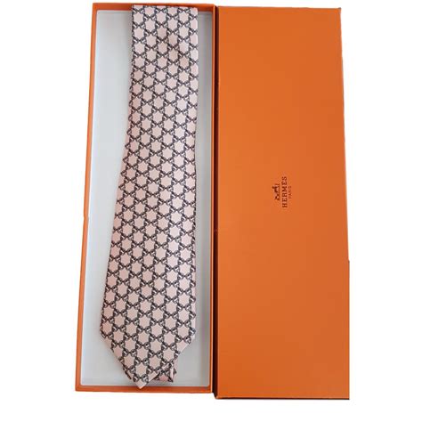 cravate hermes rose|cravat hermes en soie.